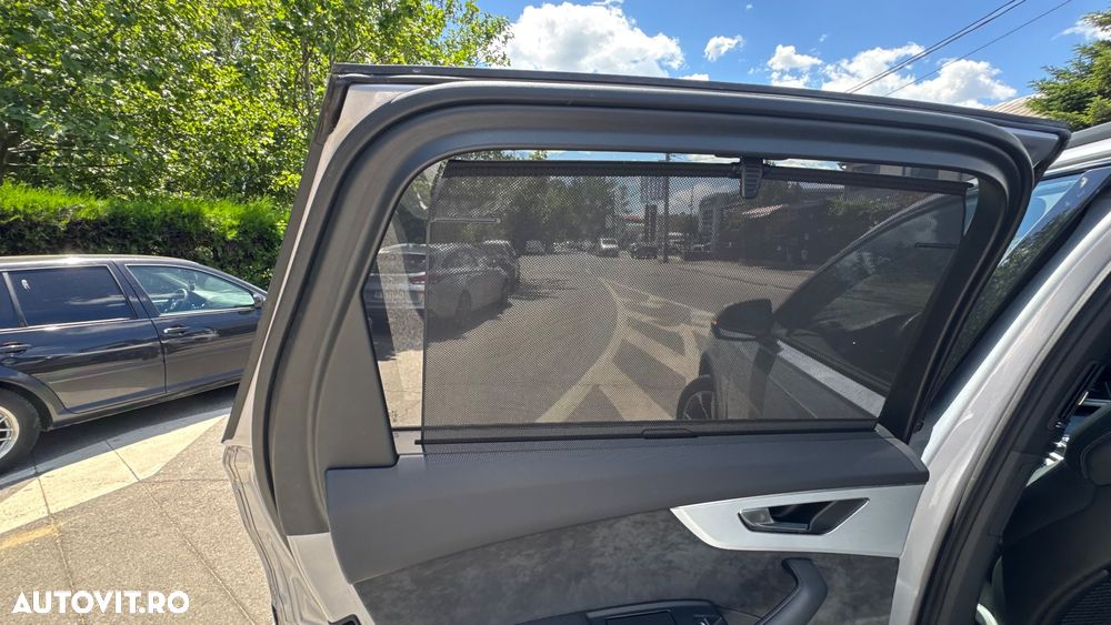 Audi Q7 3.0 55 TFSIe quattro Tiptronic S Line - 29