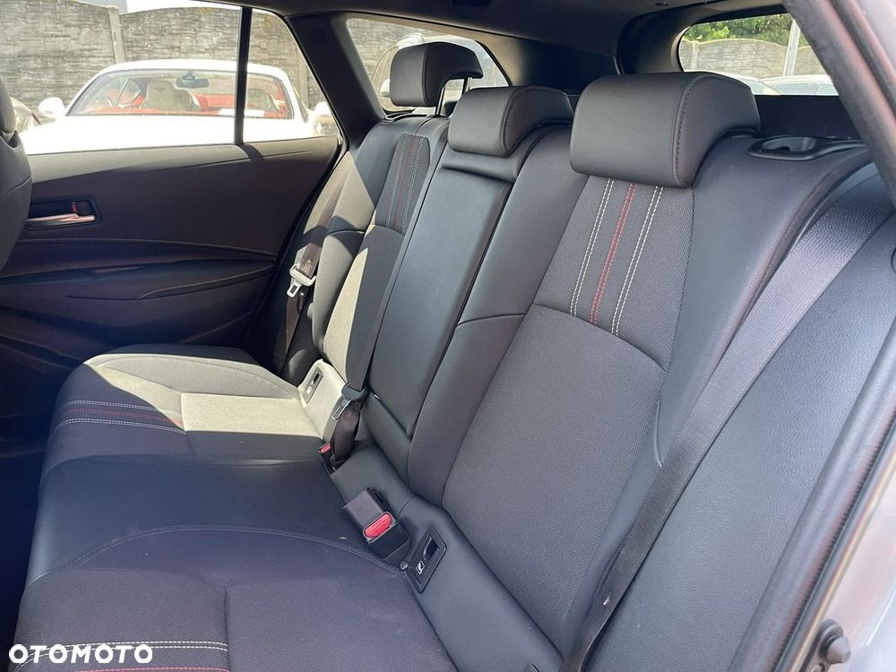 Toyota Corolla 2.0 Hybrid GR Sport - 15