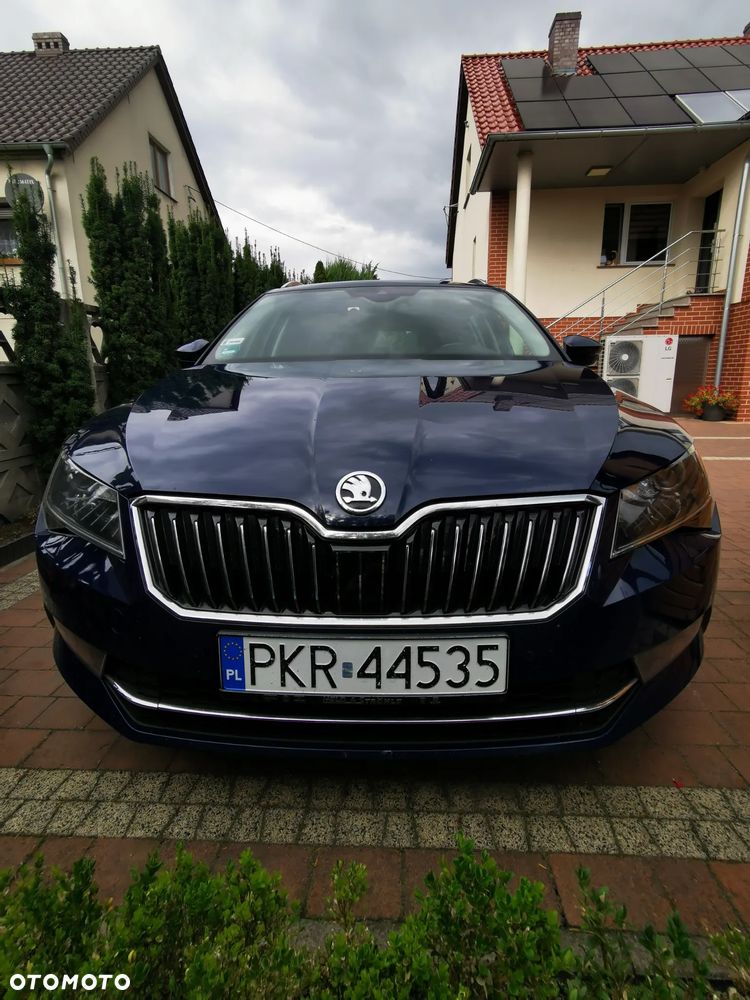 Skoda Superb 2.0 TDI L&K - 34