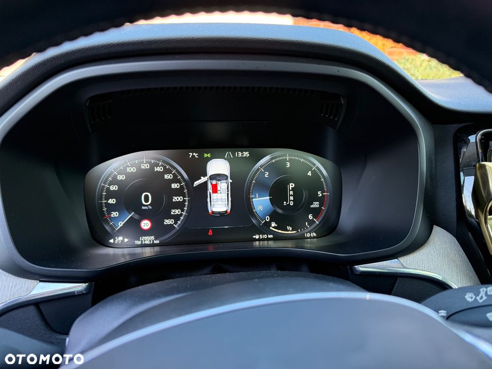 Volvo XC 60 D5 SCR AWD Inscription - 11