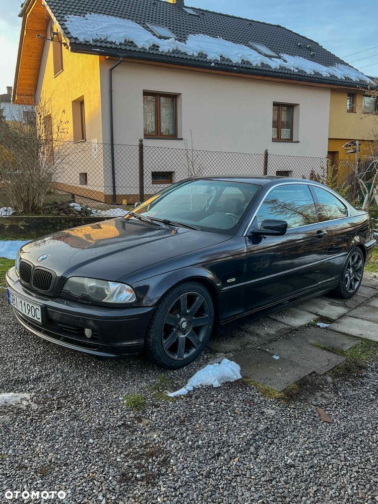 BMW Seria 3 323i - 1