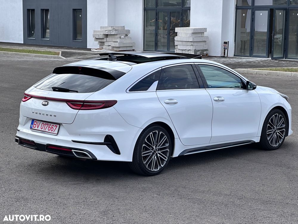 Kia Pro Ceed 1.6 DSL MHEV 7DCT HP GT Line - 31