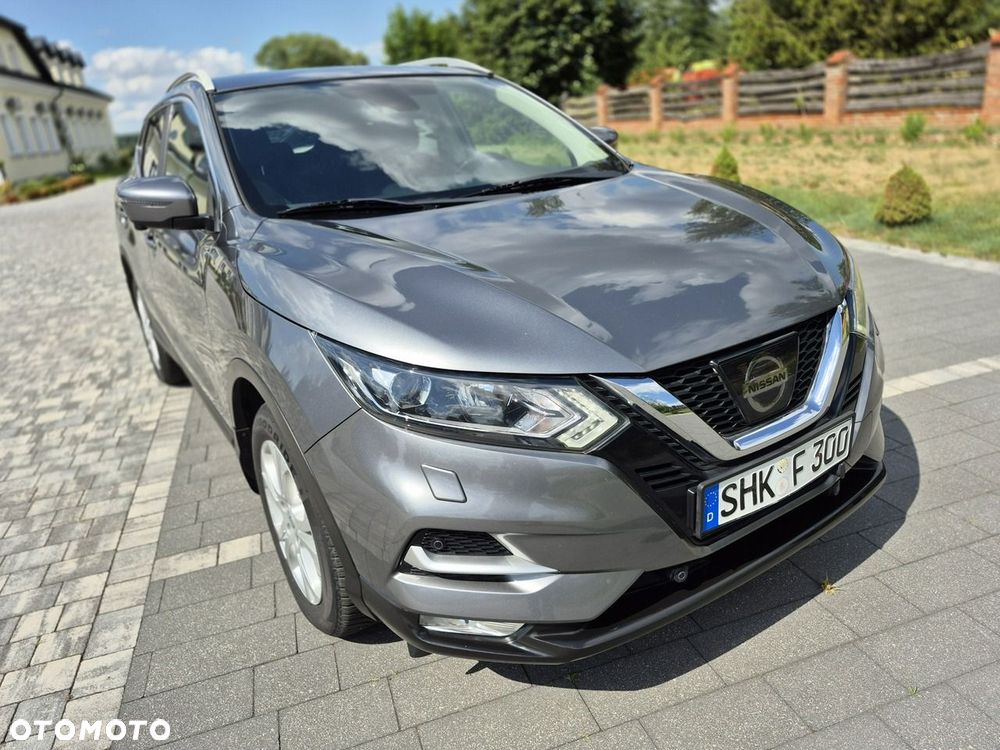 Nissan Qashqai - 2