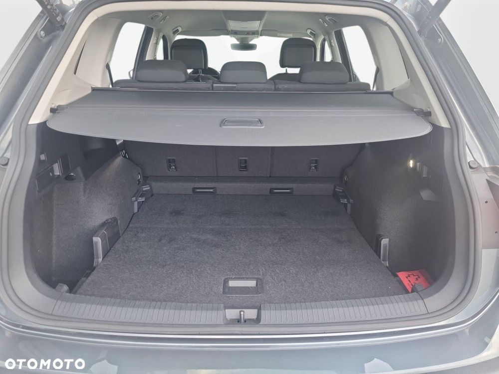Volkswagen Tiguan Allspace 2.0 TDI 4Mot Elegance DSG - 33