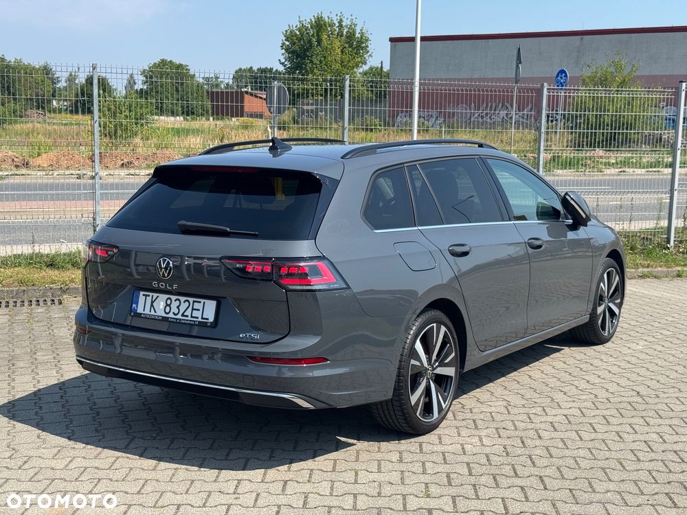 Volkswagen Golf 1.5 eTSI EVO Style DSG - 5