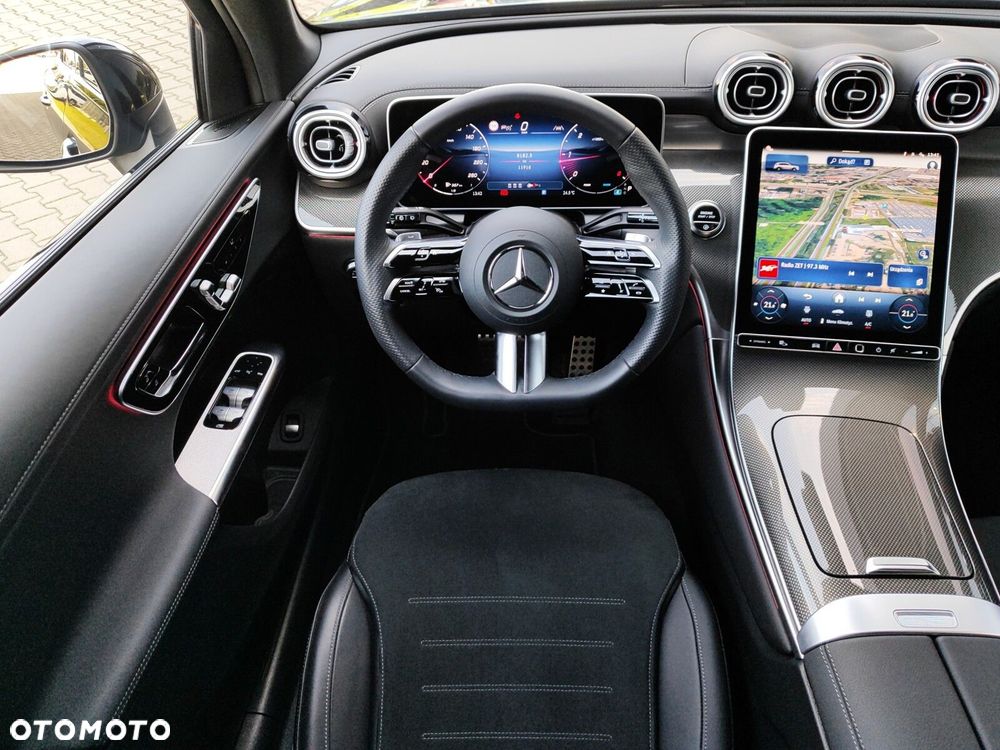 Mercedes-Benz GLC - 16