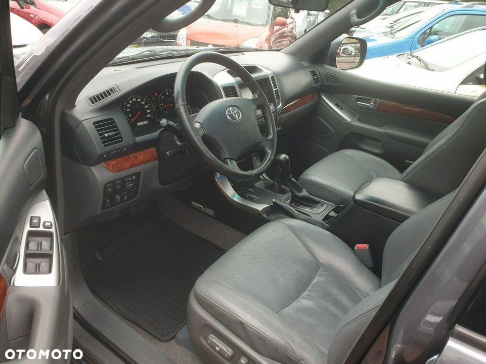 Toyota Land Cruiser 3.0 D Luna Comfort - 10