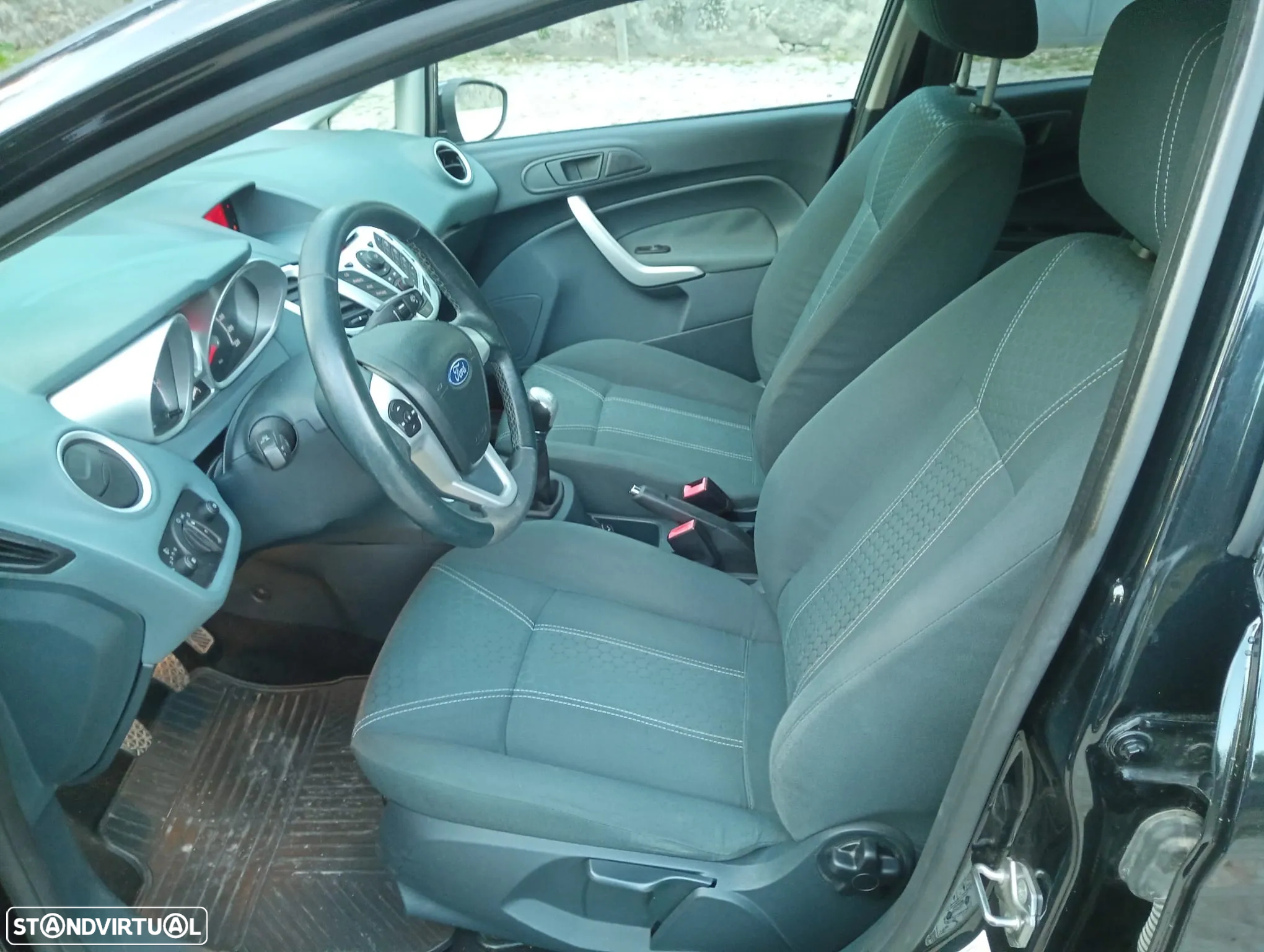 Ford Fiesta - 6