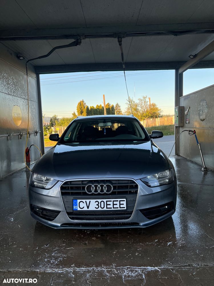Audi A4 Avant 2.0 TDI - 1