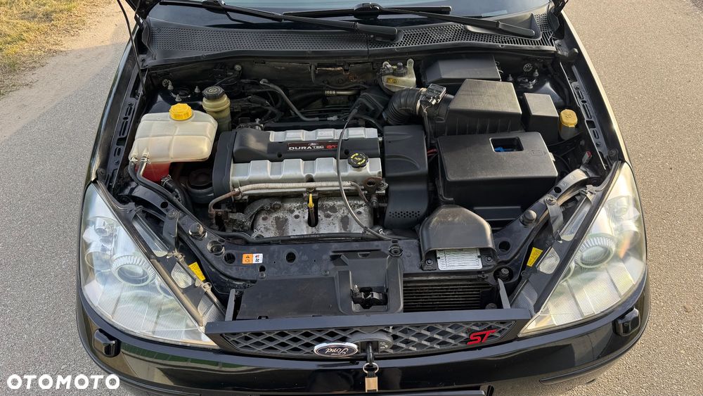 Ford Focus ST170 - 18