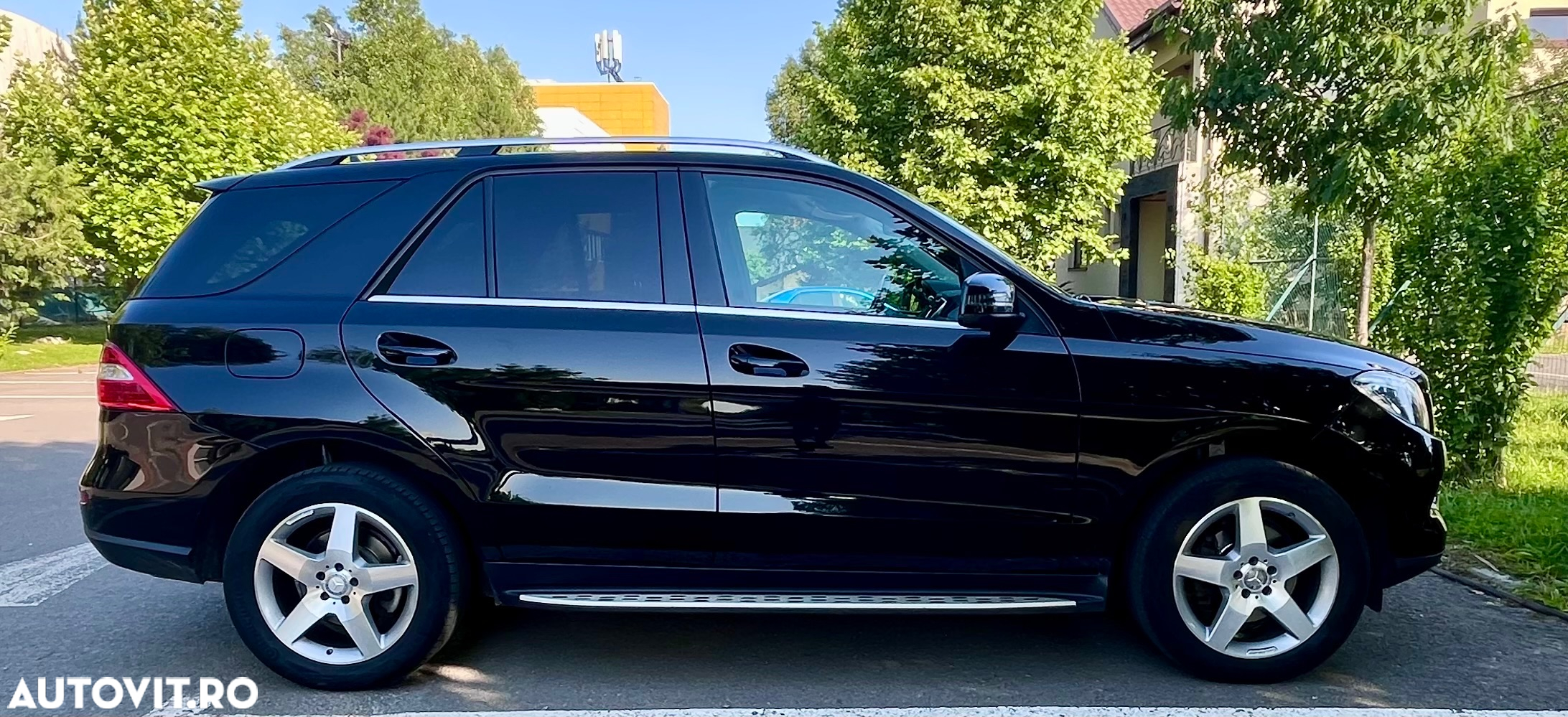 Mercedes-Benz ML 350 BlueTEC 4MATIC 7G-TRONIC - 7