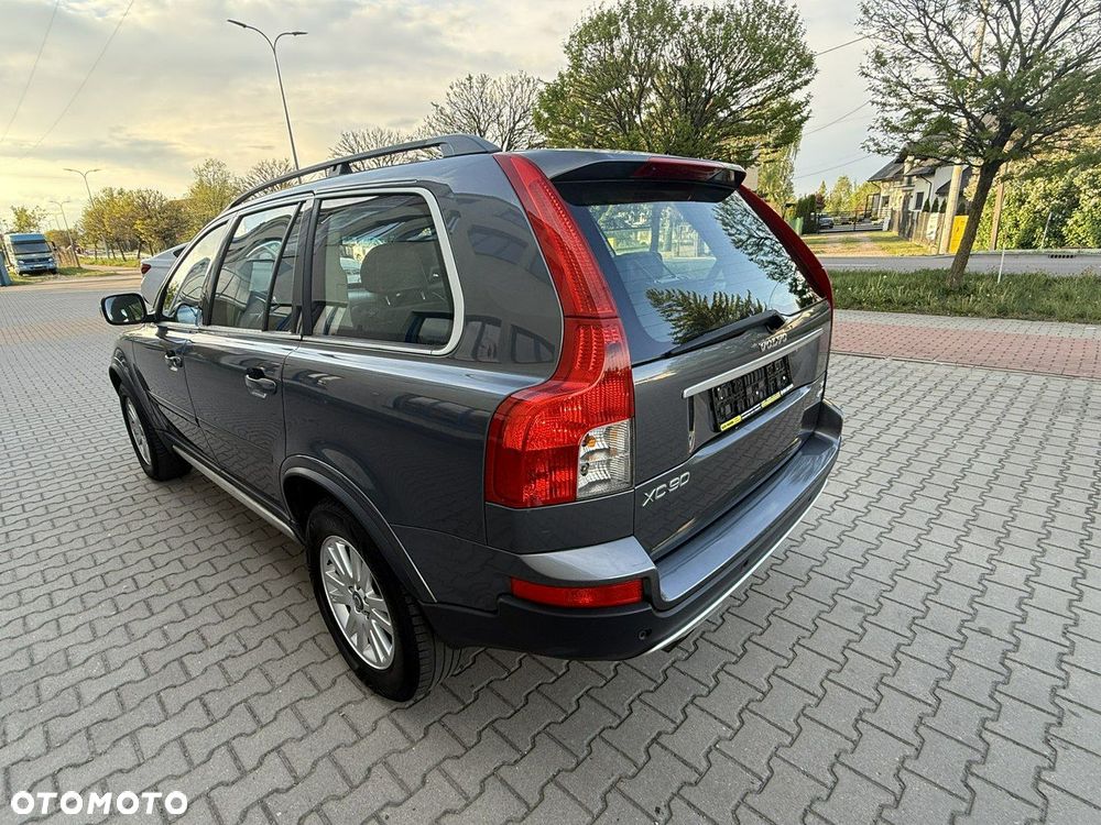 Volvo XC 90 - 2