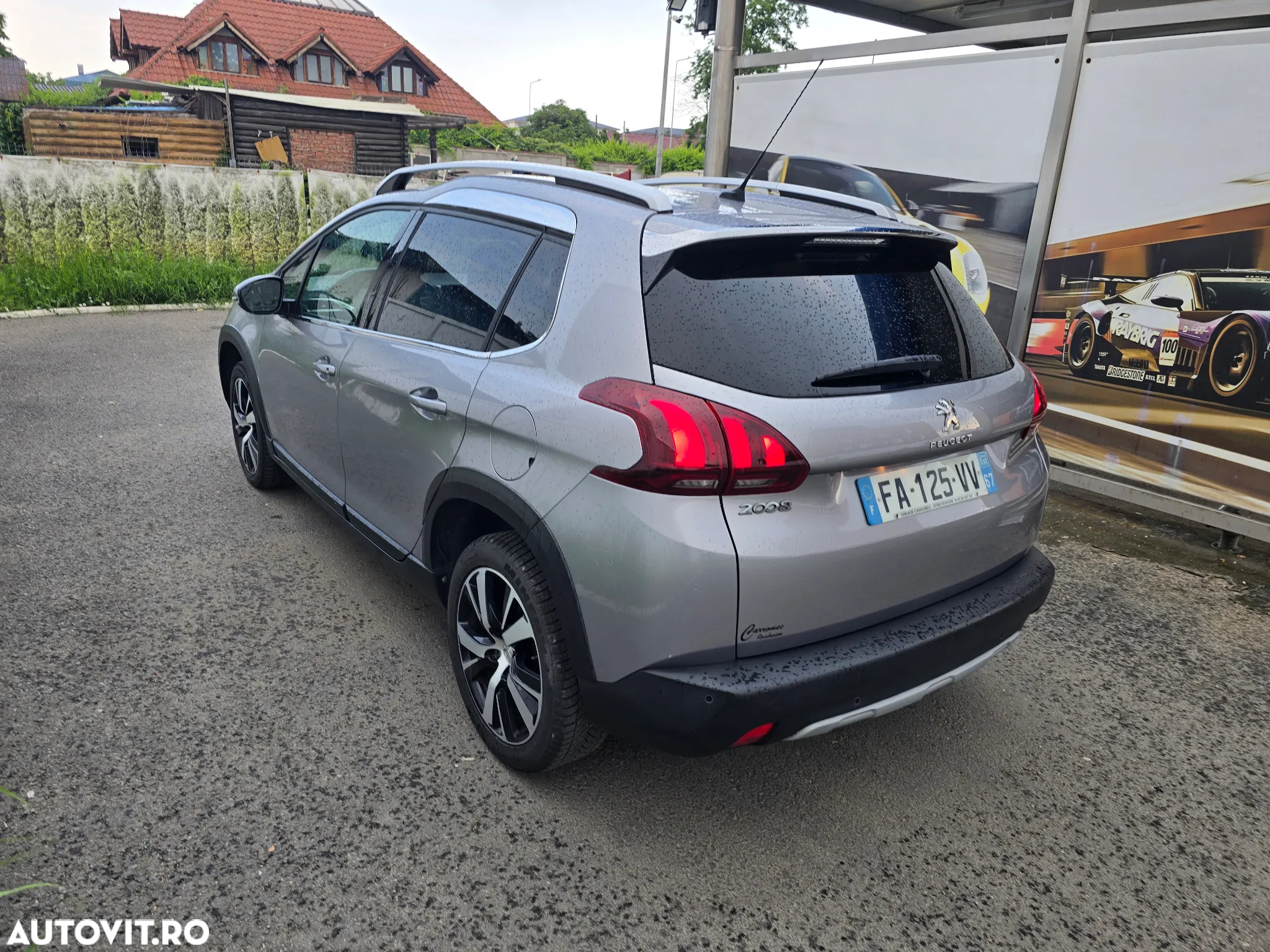 Peugeot 2008 PureTech 110 Stop&Start Allure - 5