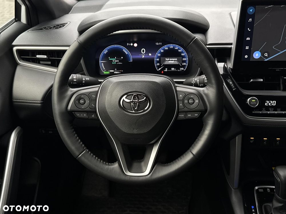 Toyota Corolla Cross - 12