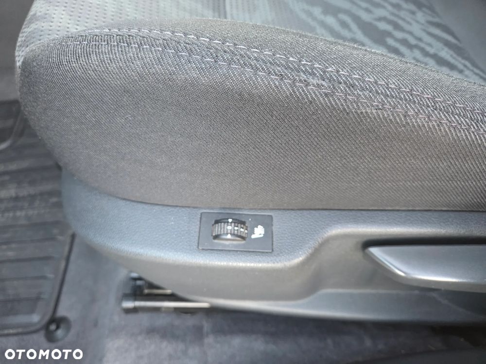 Peugeot 3008 1.6 Active - 17