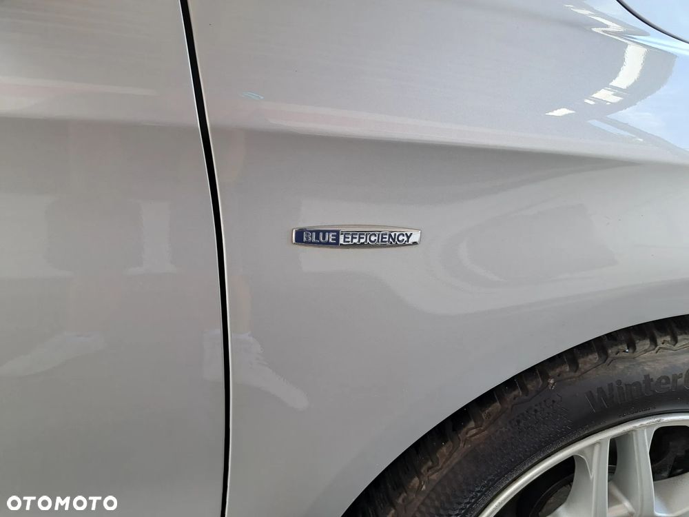 Mercedes-Benz Klasa B 200 (BlueEFFICIENCY) - 36