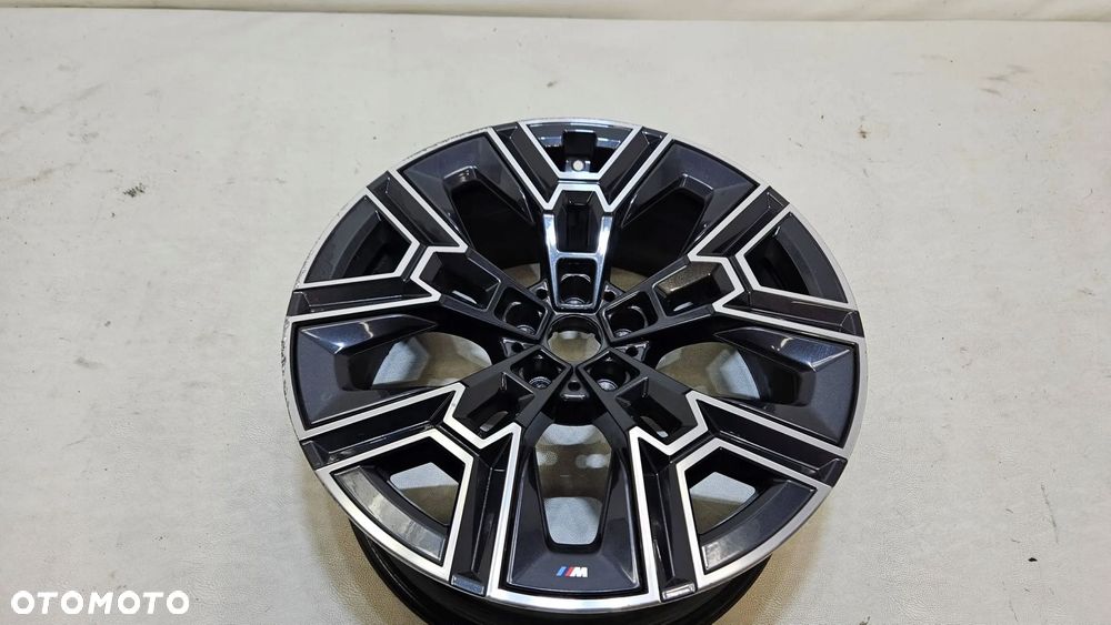 felga bmw i5 g60 8,5x20 5x112 et 28 5a324e8 - 4
