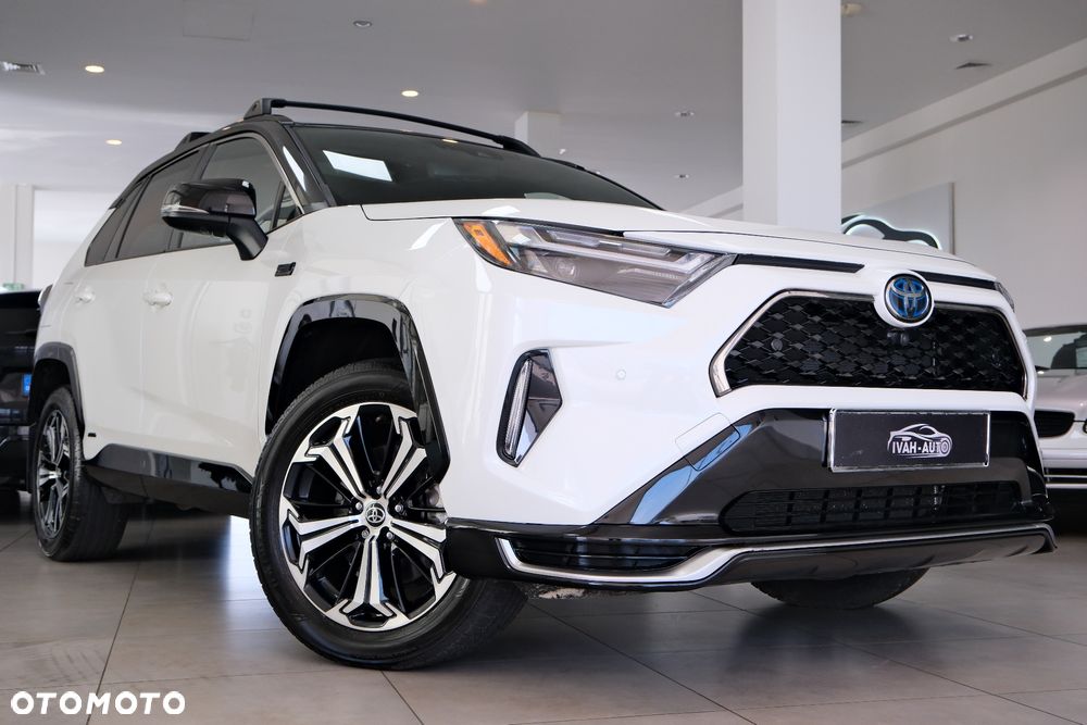 Toyota RAV4 - 4