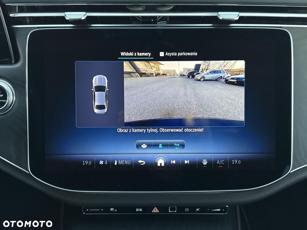 Mercedes-Benz Klasa E - 23