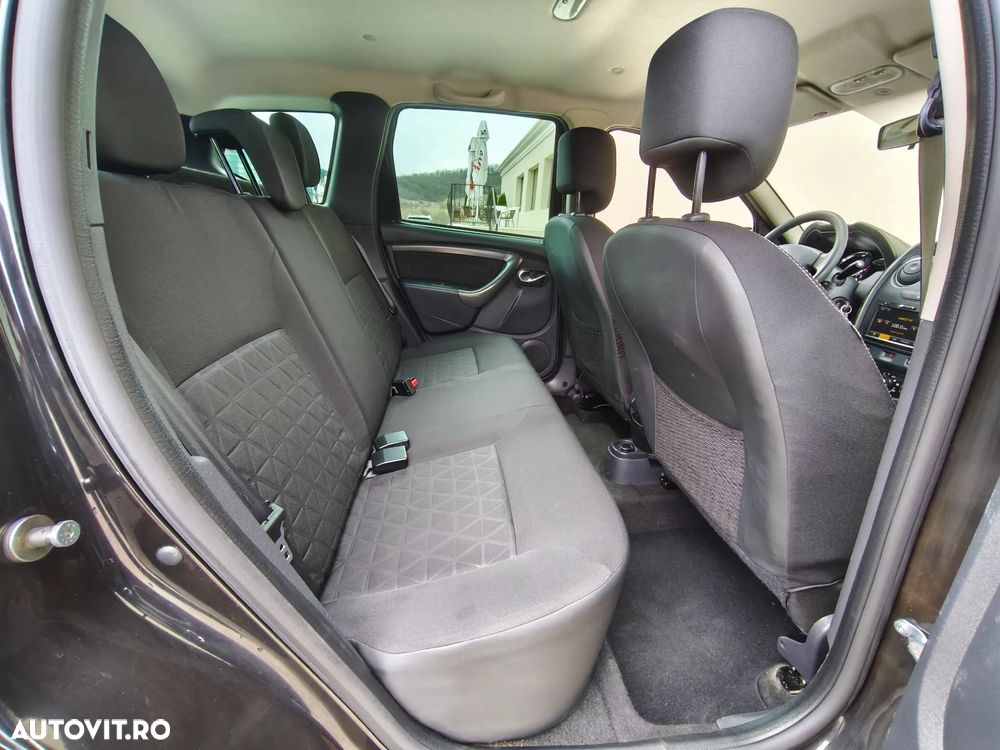 Dacia Duster 1.5 dCi 4x4 Laureate - 9