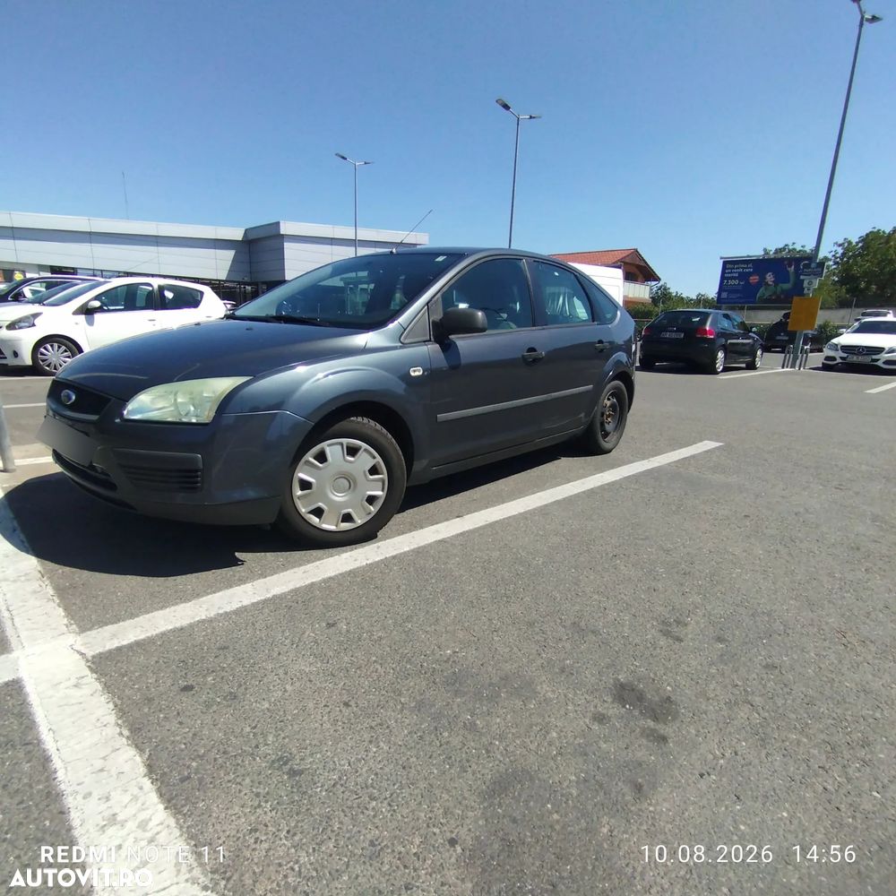 Ford Focus 1.6 Ti-VCT Ghia - 4