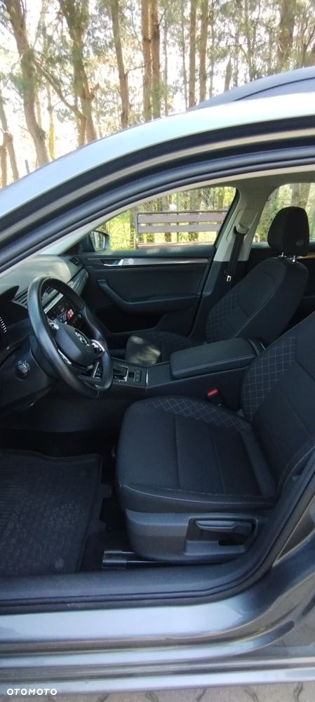 Skoda Superb 1.5 TSI Active DSG - 9