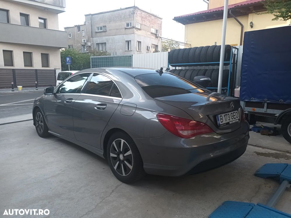 Mercedes-Benz CLA 180 - 4