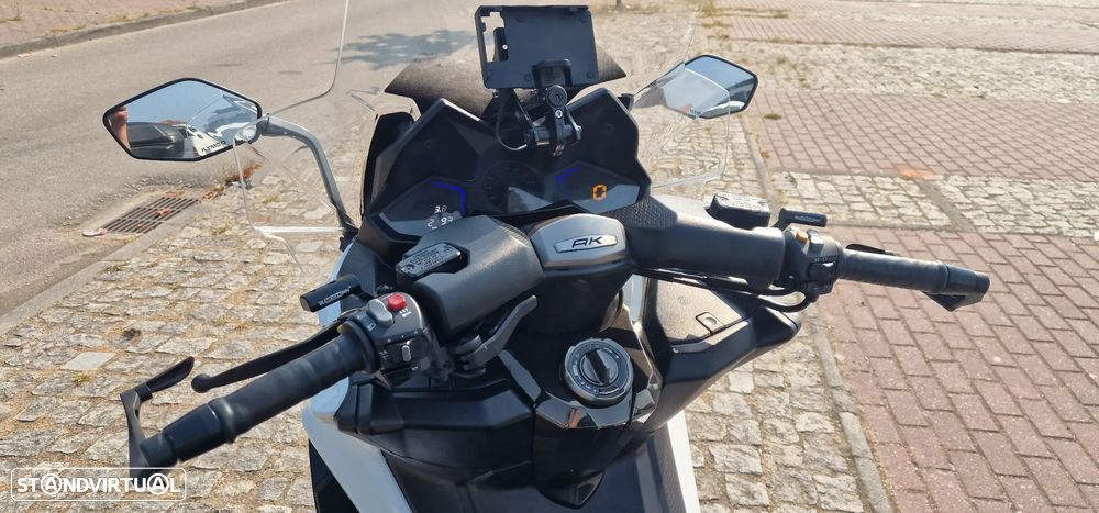 Kymco AK Scooter - 10
