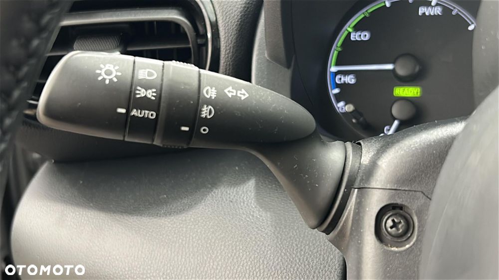 Toyota Yaris Hybrid 1.5 Comfort - 24