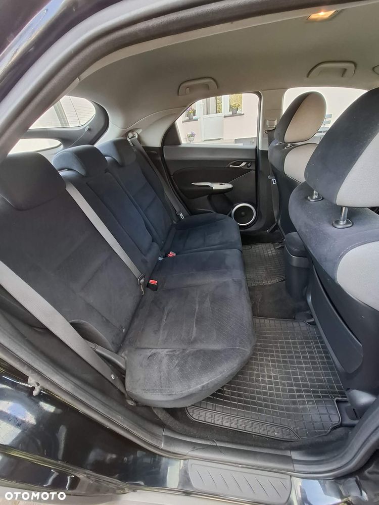 Honda Civic 1.4 Comfort - 8