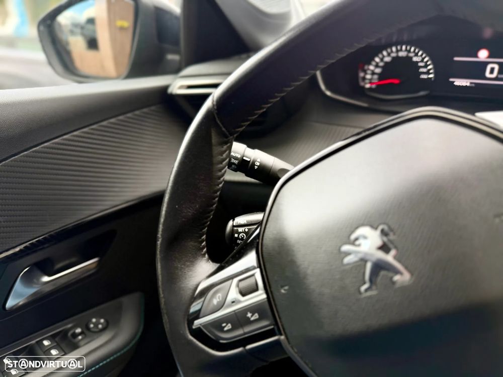 Peugeot 208 1.5 BlueHDi Allure - 18