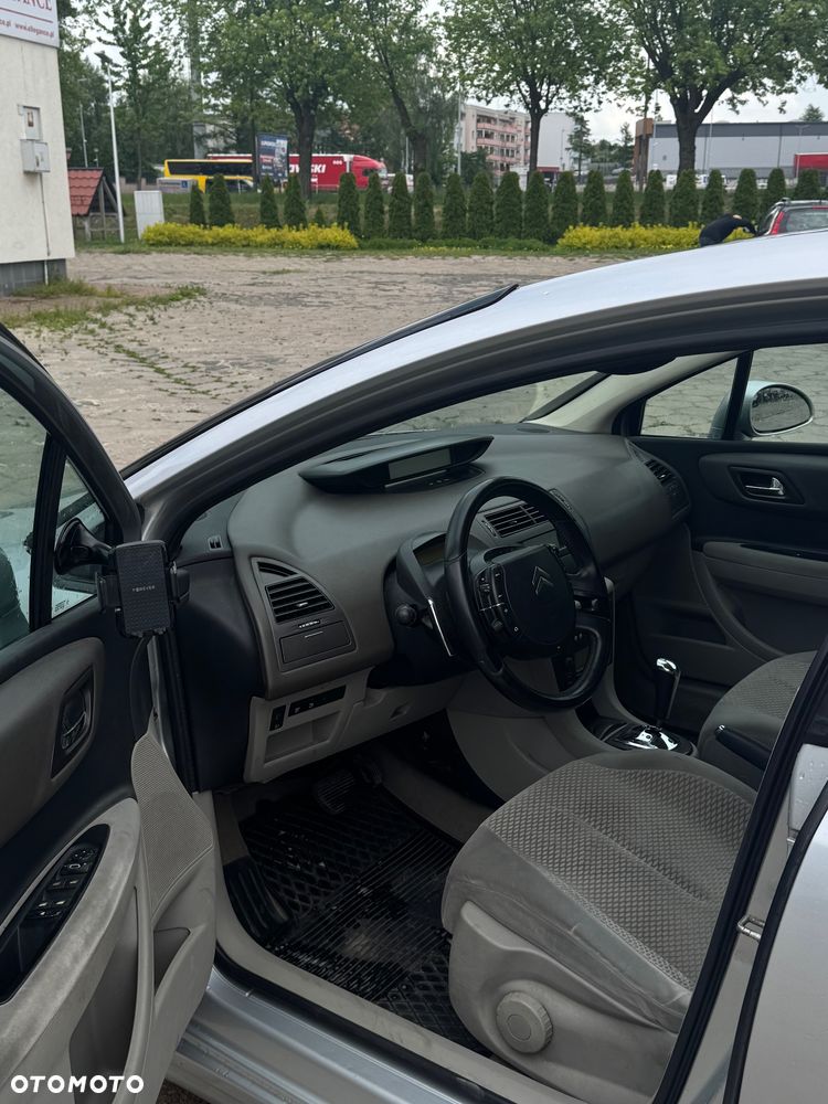 Citroën C4 - 8