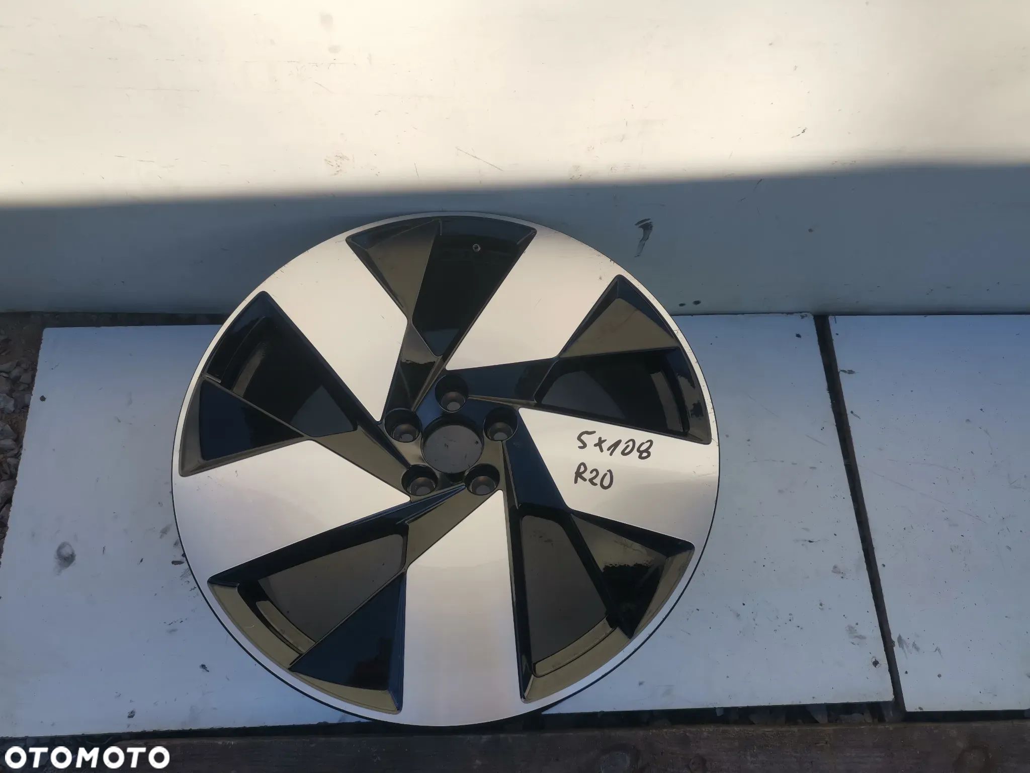 ALUFELGA Volvo,XC40 5X108 R20 9JX ET58,5 32143630 - 1