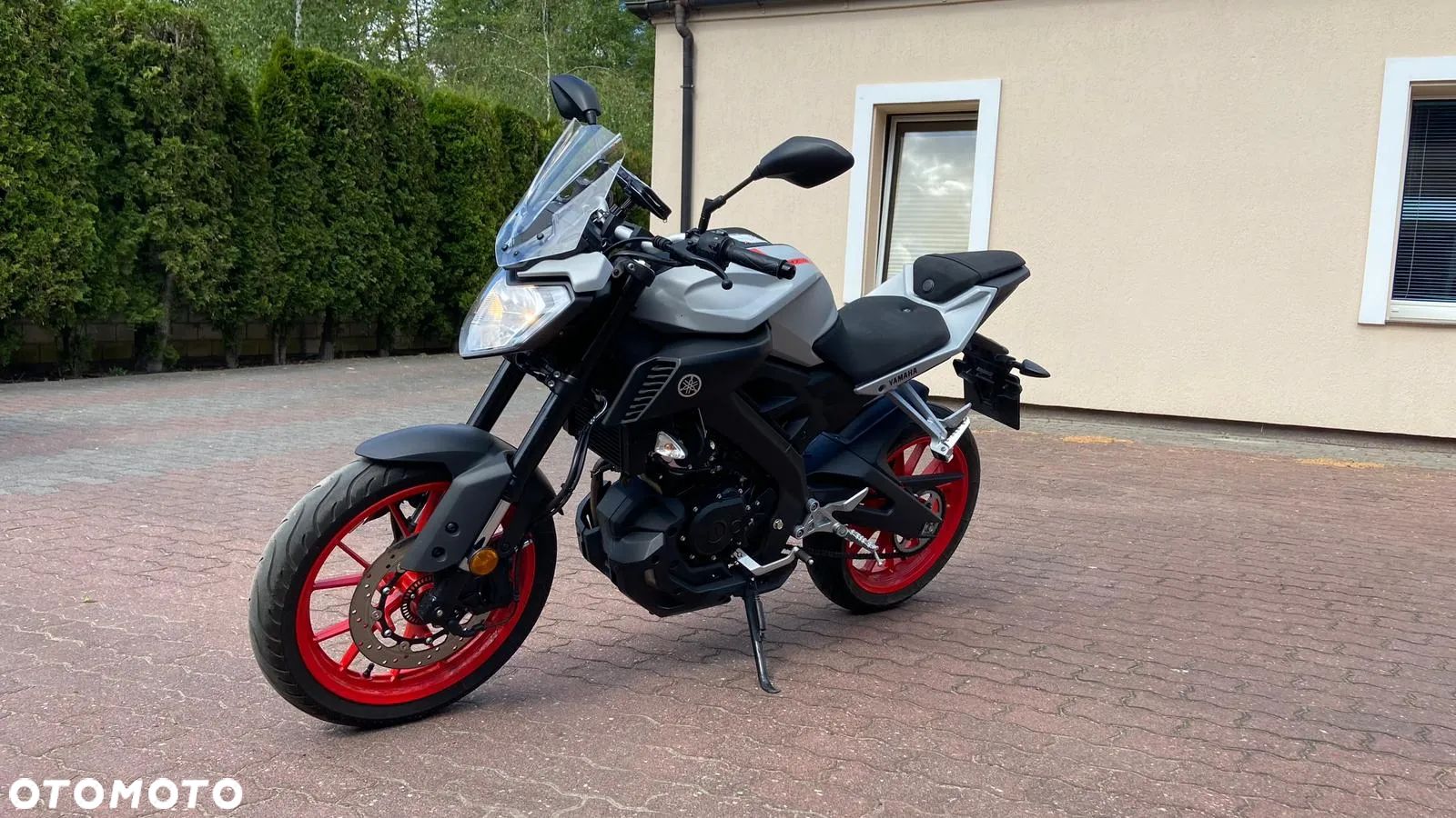 Yamaha MT - 1