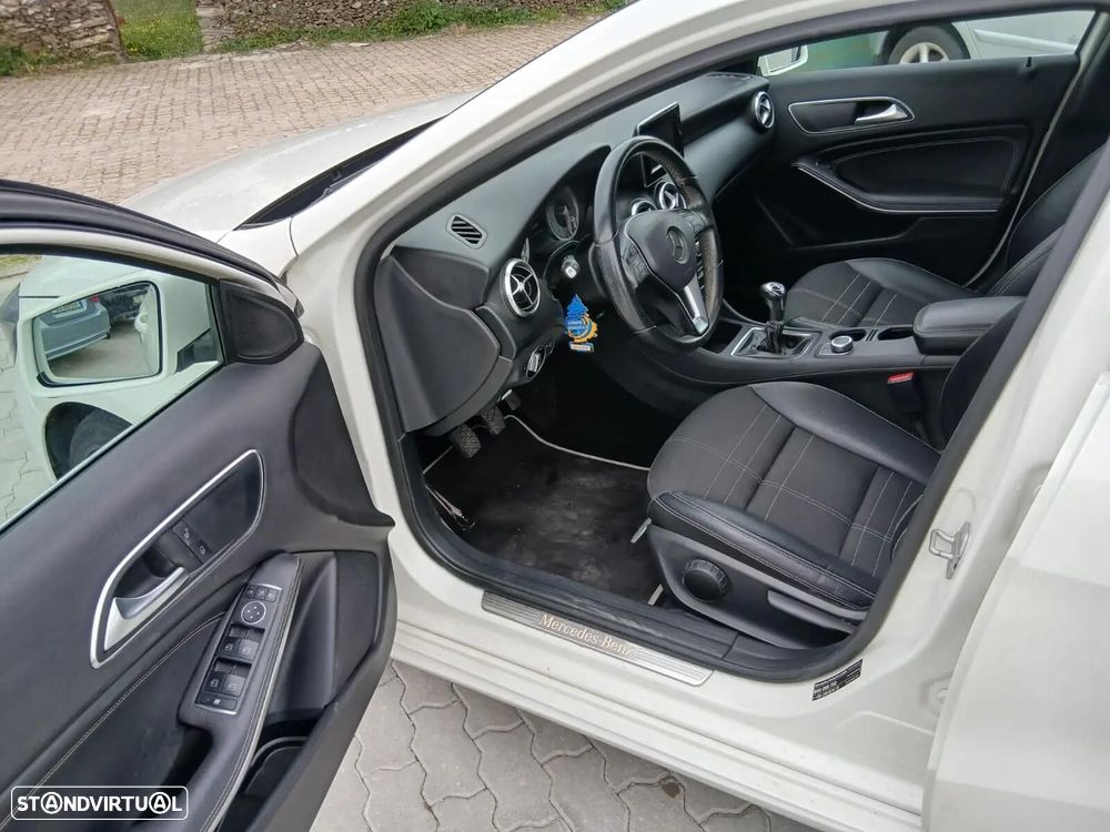 Mercedes-Benz A 200 - 7