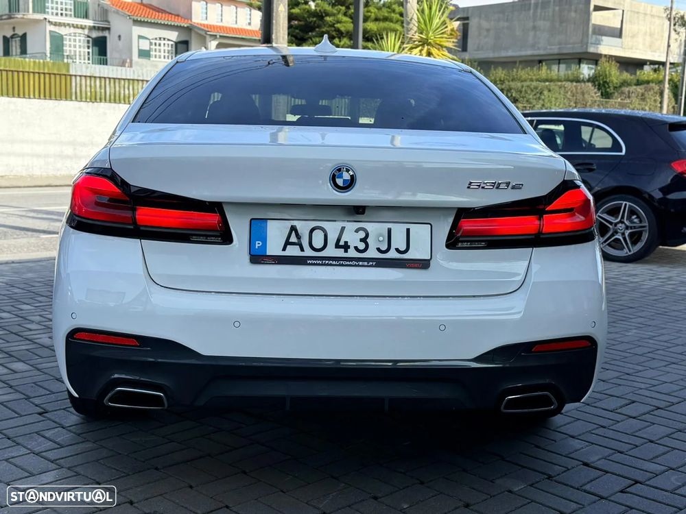 BMW 530 e Pack M - 20