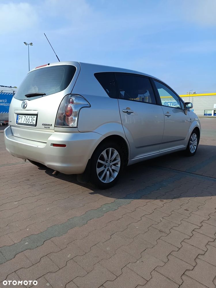 Toyota Corolla Verso 2.0 D-4D Prestige - 7