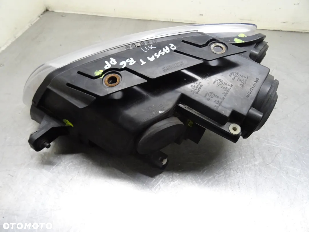 VW PASSAT B6 2.0 TDI LAMPA LEWY PRAWY PRZÓD UK - 7