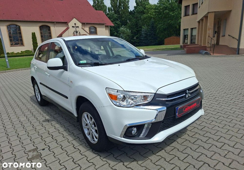 Mitsubishi ASX - 1
