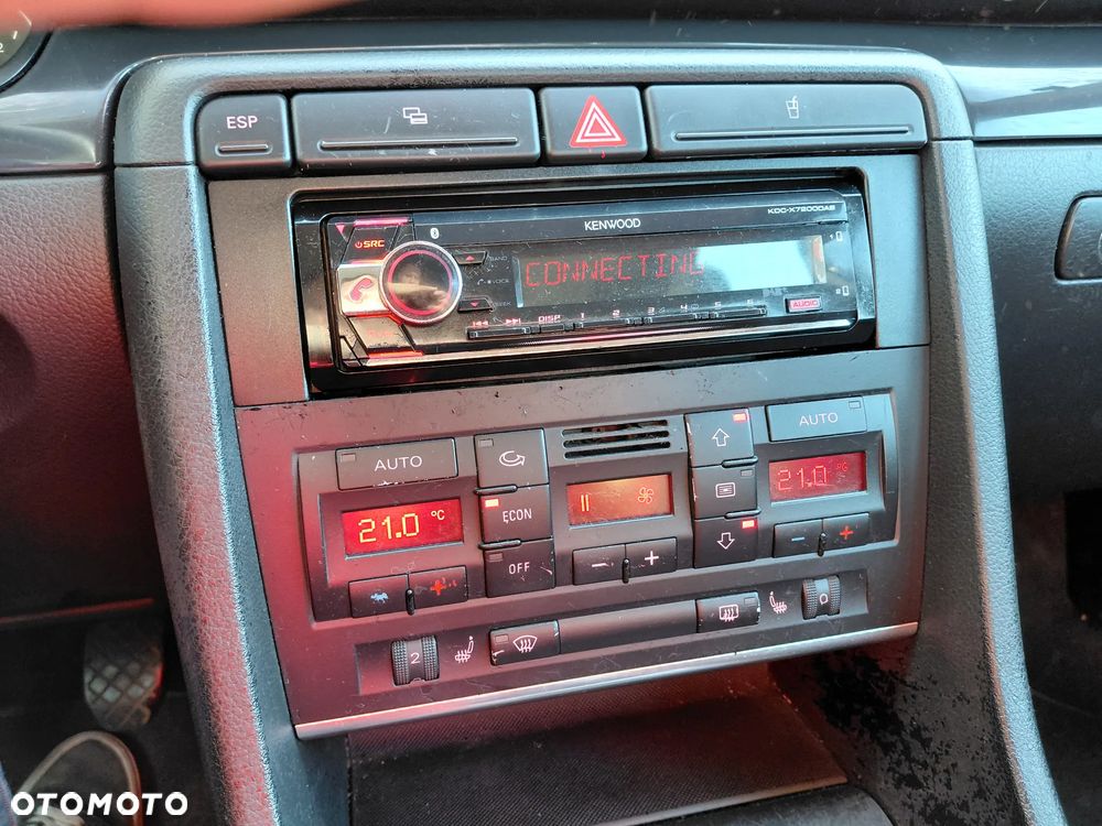 Audi A4 Limousine - 12