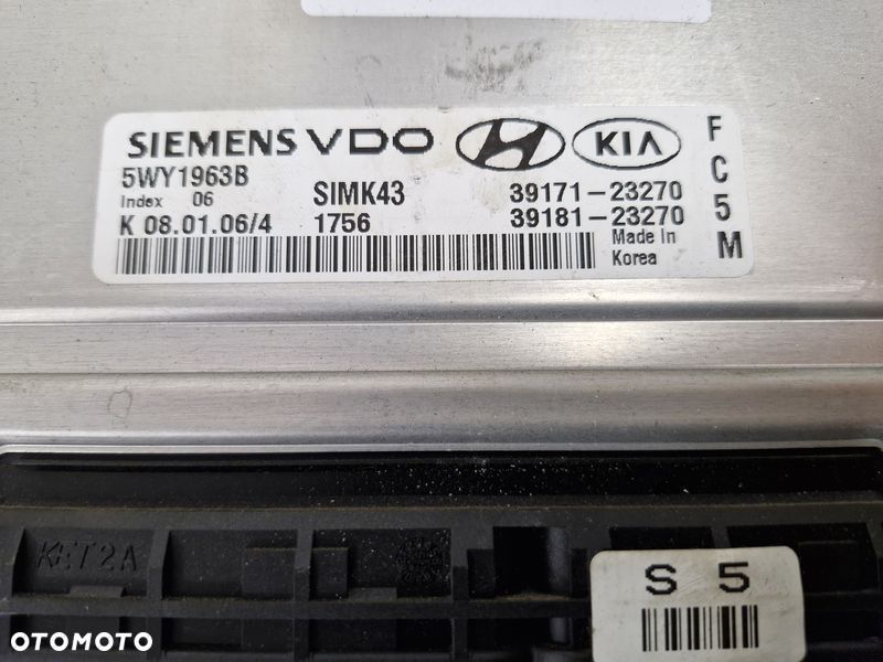 hyundai tucson 1 i 2.0 b sterownik komputer ecu silnika 39171-23270 - 3