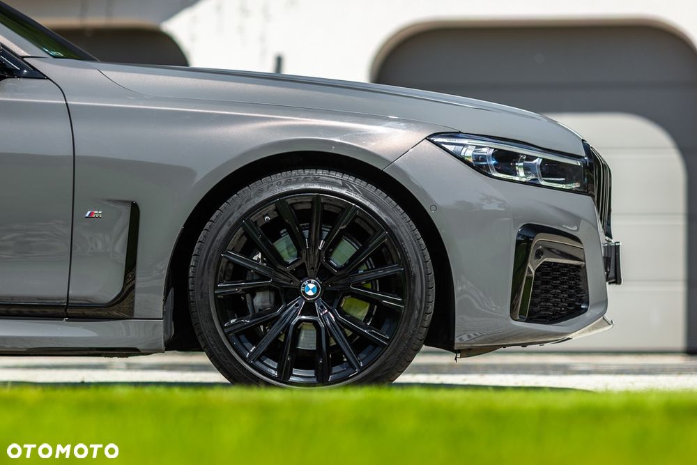 BMW Seria 7 - 5