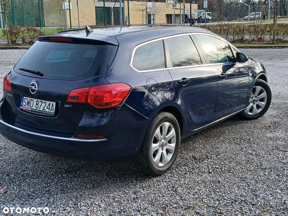 Opel Astra 1.7 CDTI Cosmo - 5