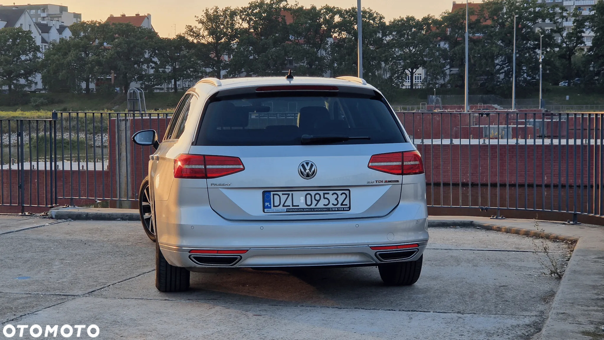 Volkswagen Passat 2.0 TDI Bi-Turbo BMT 4Mot Highline DSG - 5