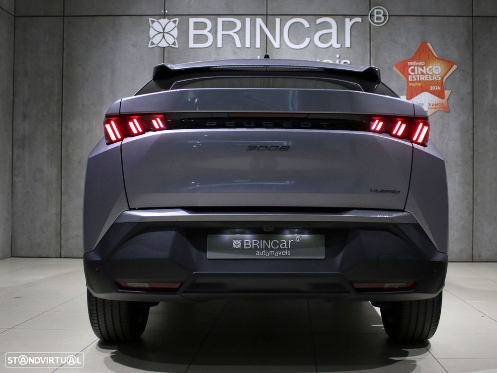 Peugeot 3008 1.2 Hybrid Allure e-DCS6 - 12