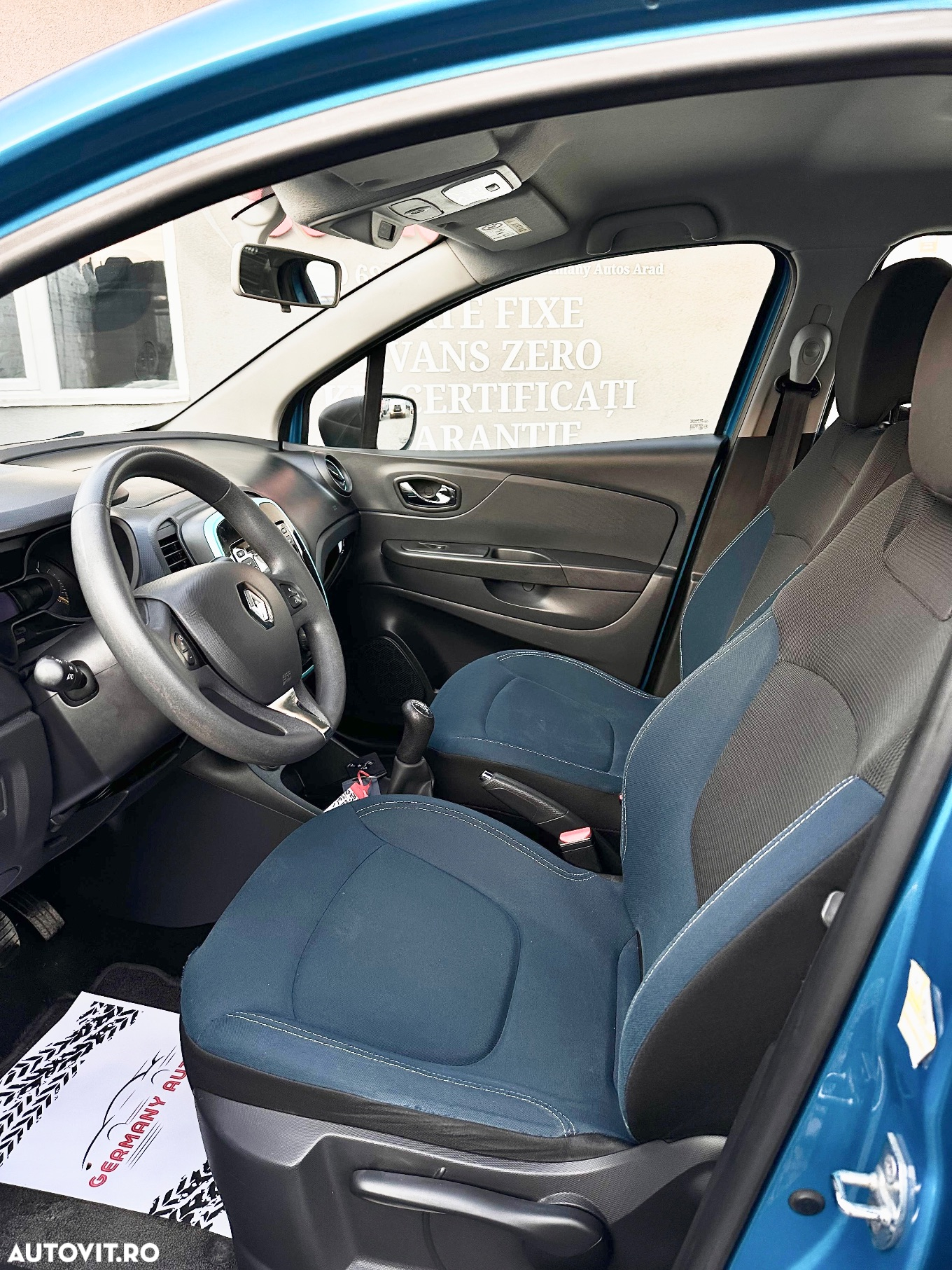 Renault Captur - 21