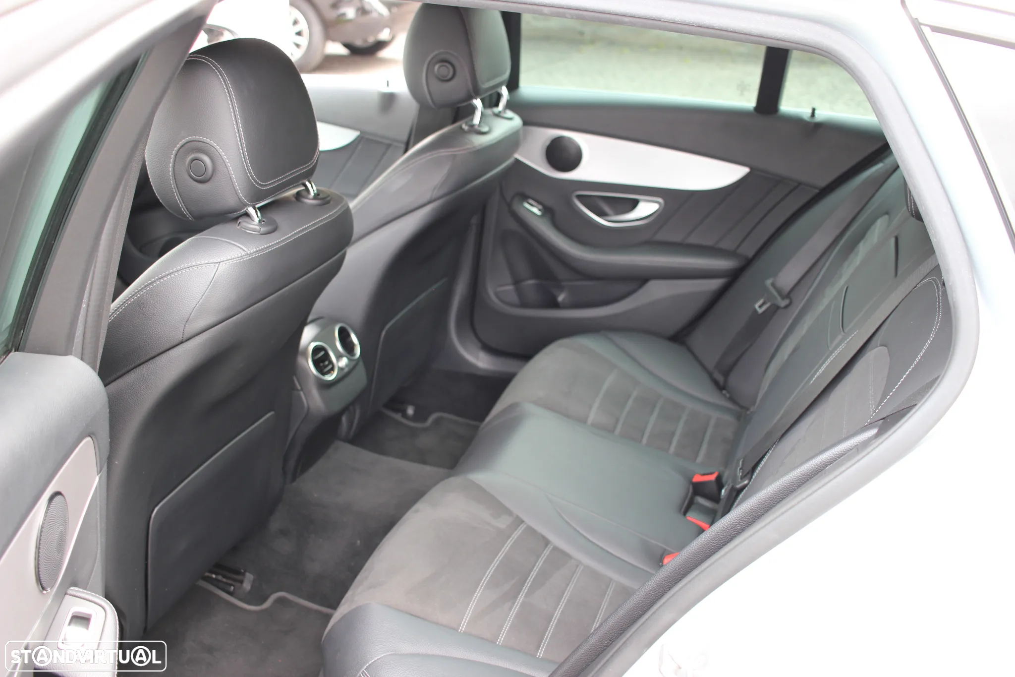 Mercedes-Benz C 220 d AMG Line - 25