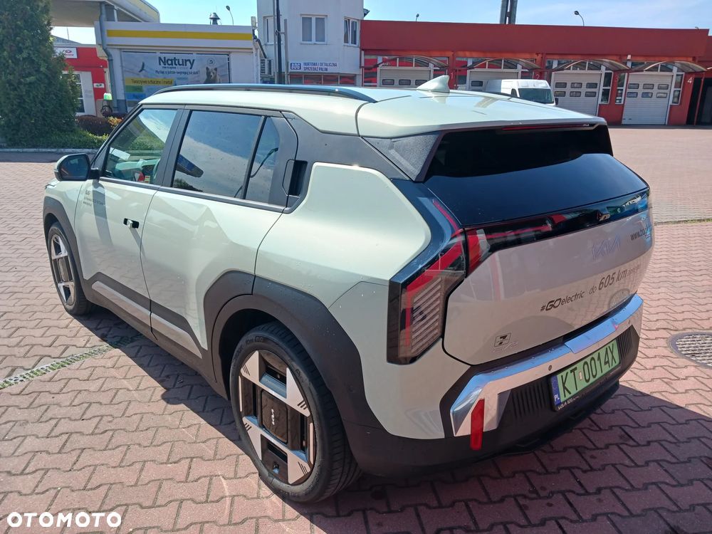 Kia EV3 81.4kWh Business Line - 4