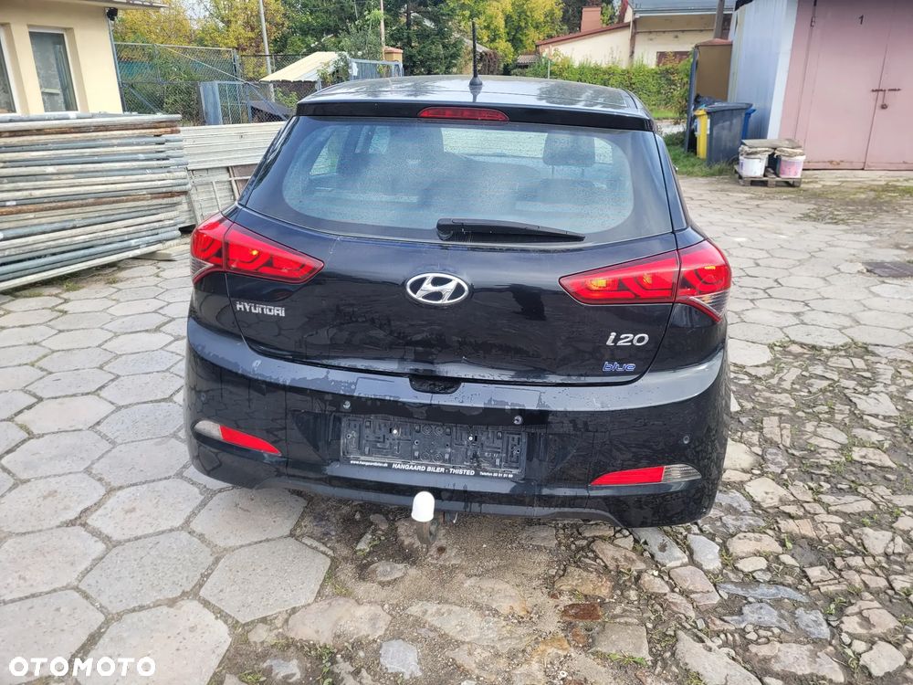 Hyundai i20 1.1 CRDi Comfort - 10