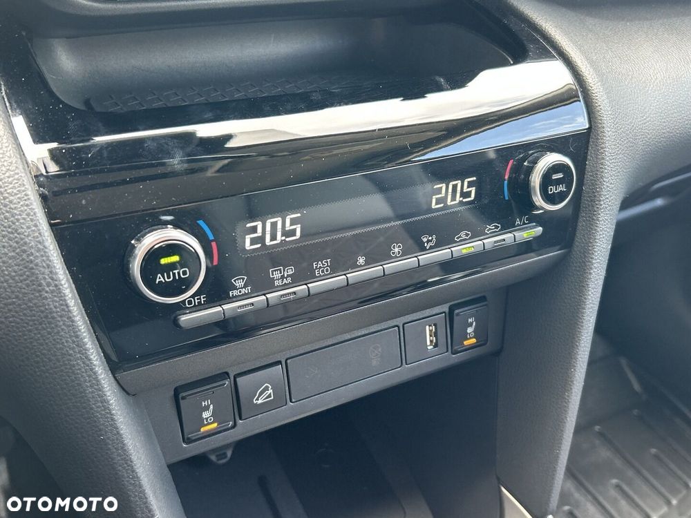 Toyota Yaris Cross Hybrid 1.5 Executive 4x4 - 19